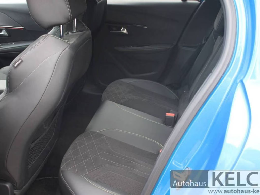 Peugeot e-208