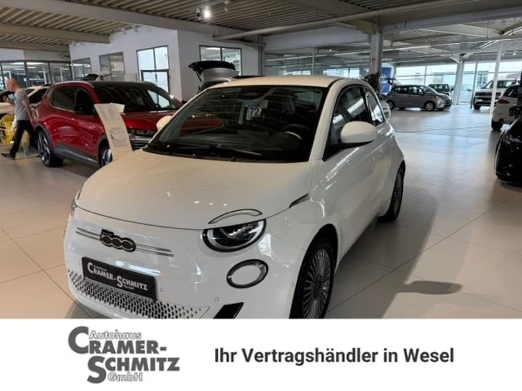 Fiat 500e e  Lim. 3+1 inkl. Komfort-Paket