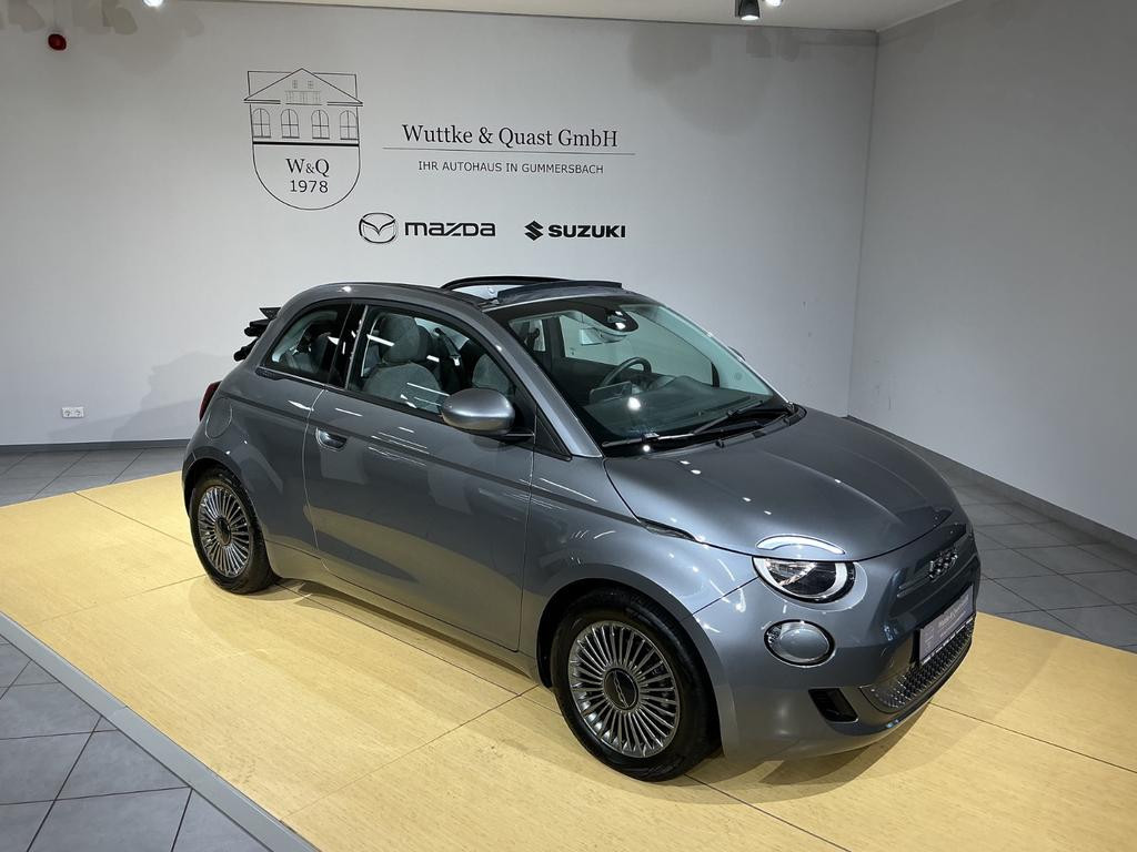 Fiat 500e CABRIO *118PS*Navi*Carplay*