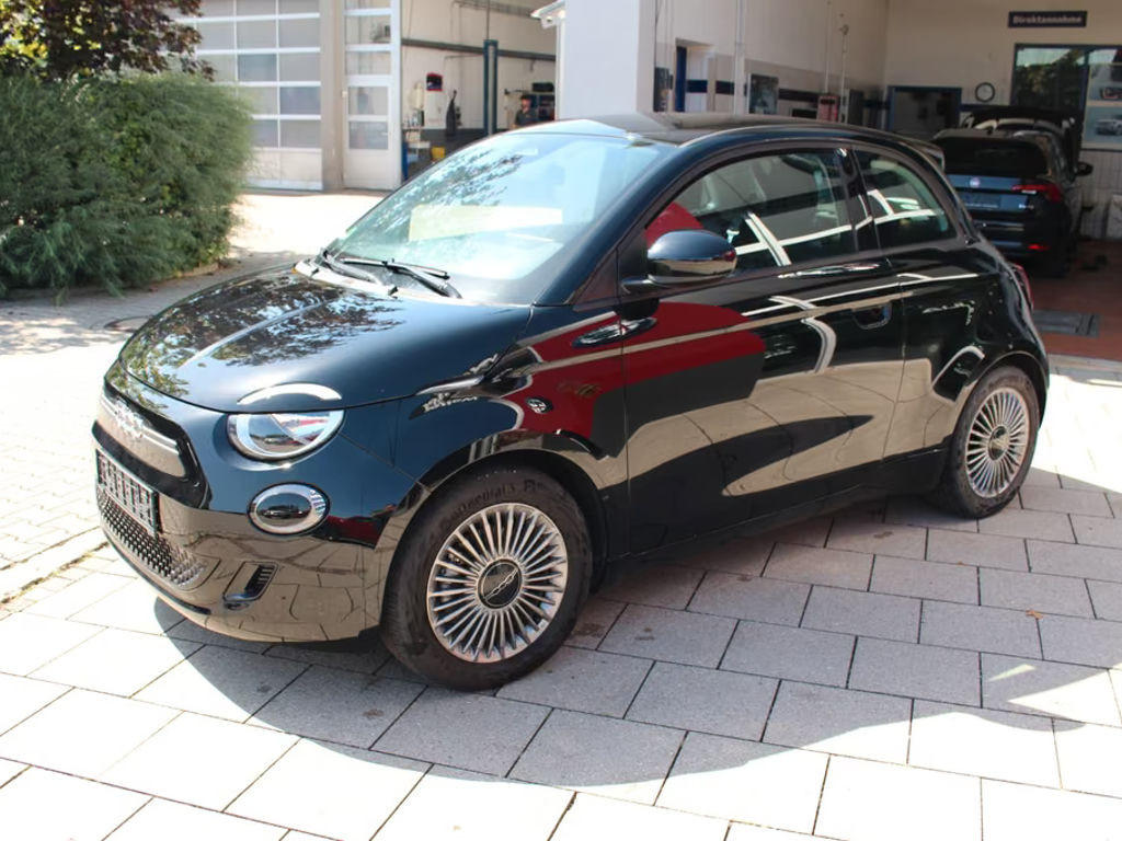 Fiat 500e CAR PLAY/ PDC/SOH 96,1 %