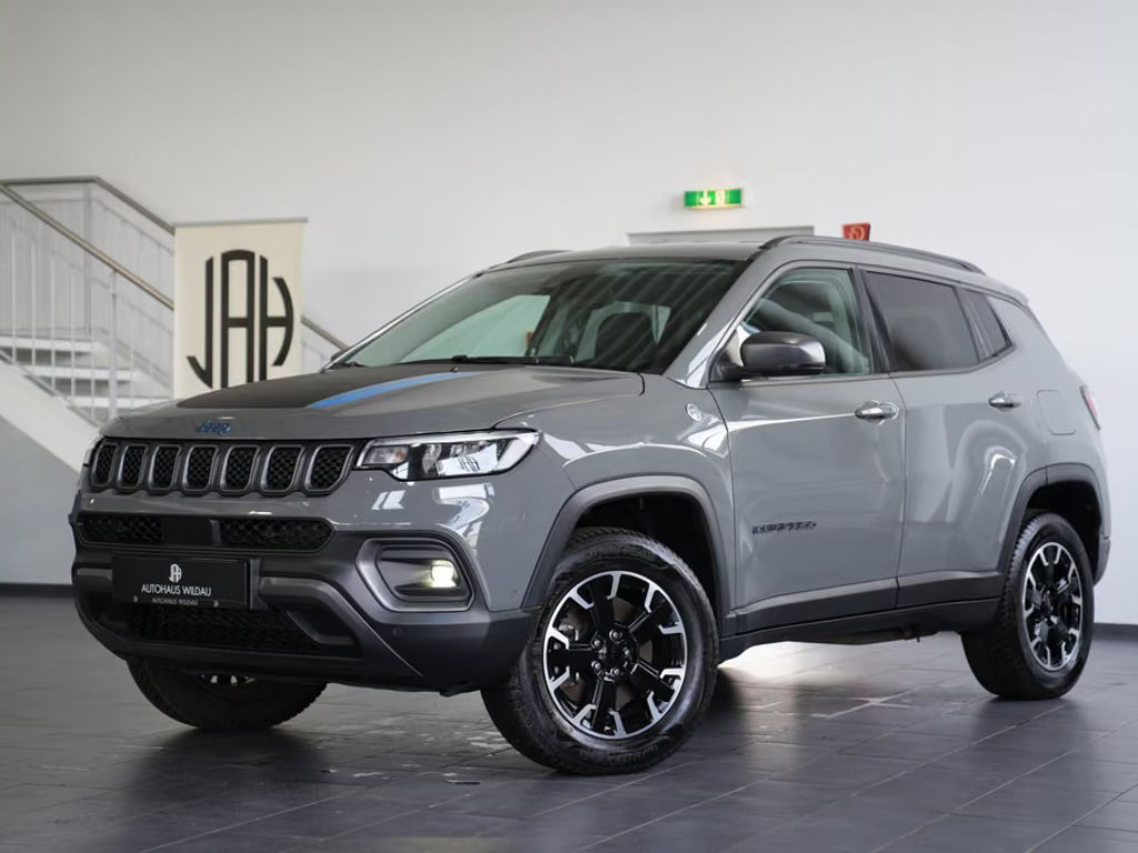 Jeep Compass Hybrid 4x4 Trailhawk