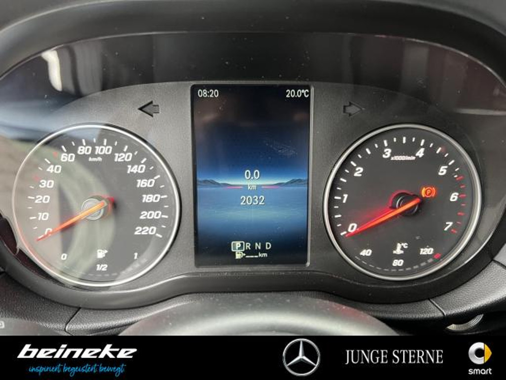 Mercedes-Benz T 180