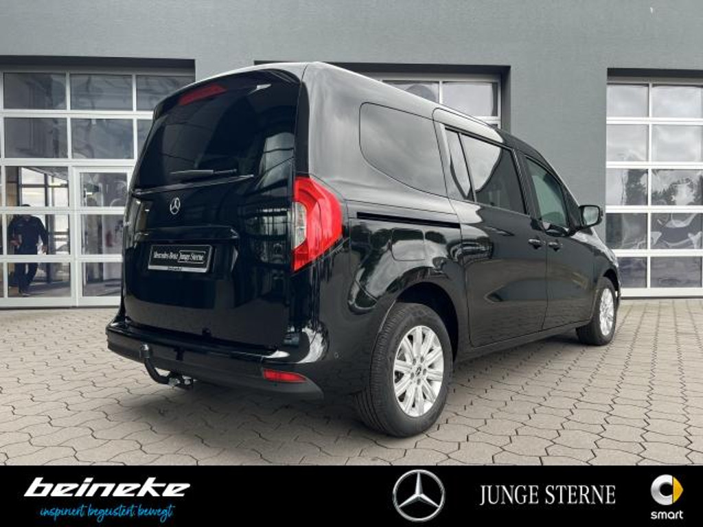 Mercedes-Benz T 180