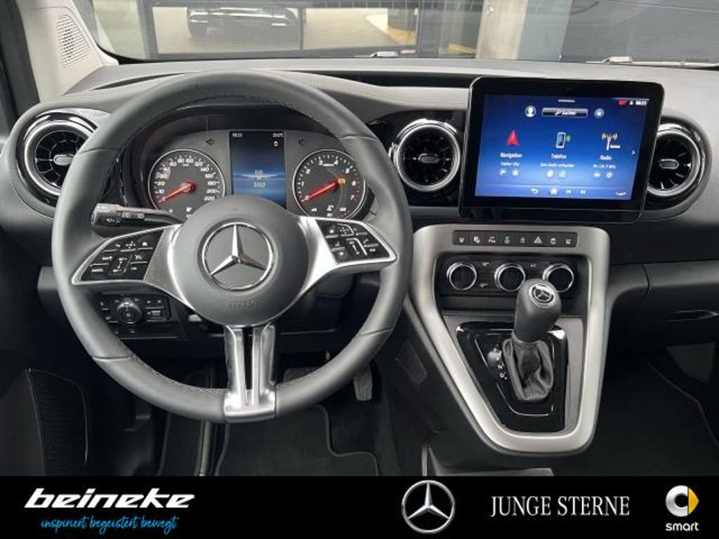 Mercedes-Benz T 180