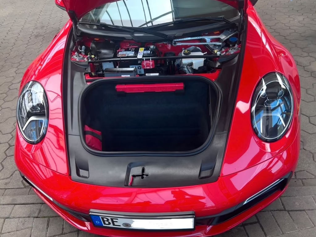 Porsche 911