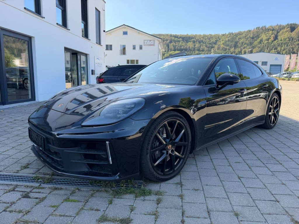Porsche Panamera E-Hybrid 4