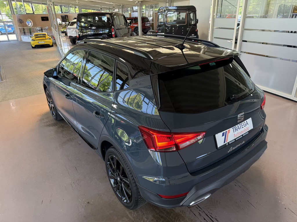 Seat Arona