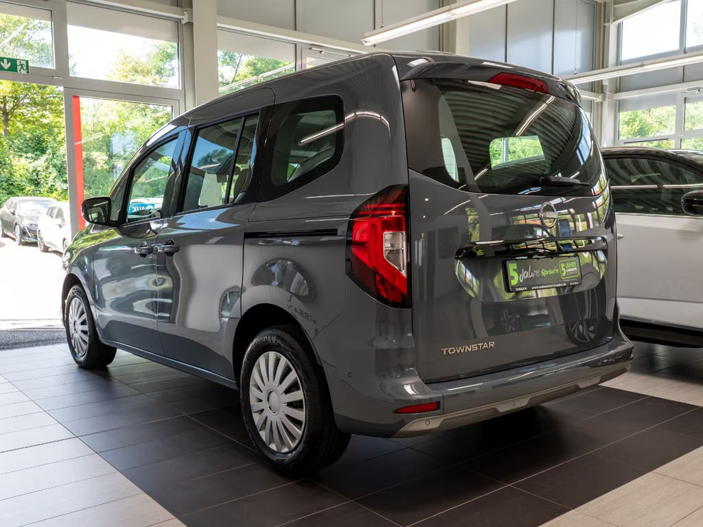 Nissan Townstar