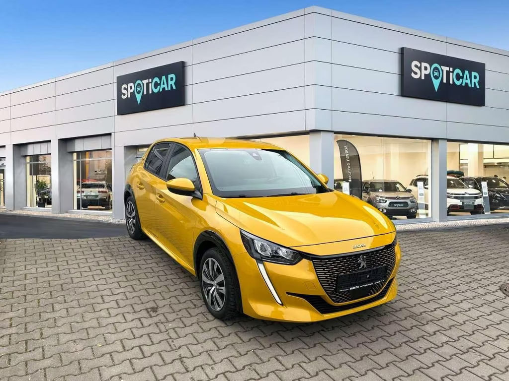 Peugeot e-208