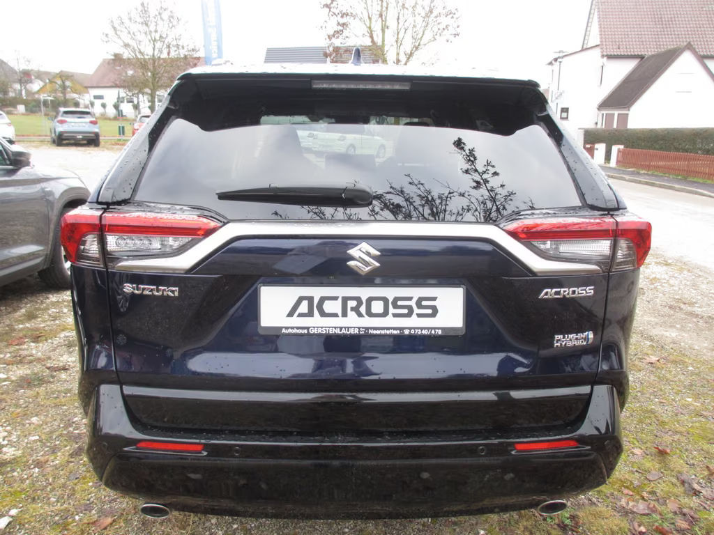 Suzuki Across