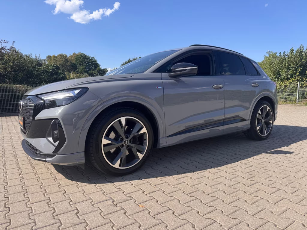 Audi Q4 e-tron S-Line