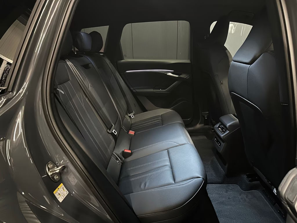 Audi SQ6 e-tron