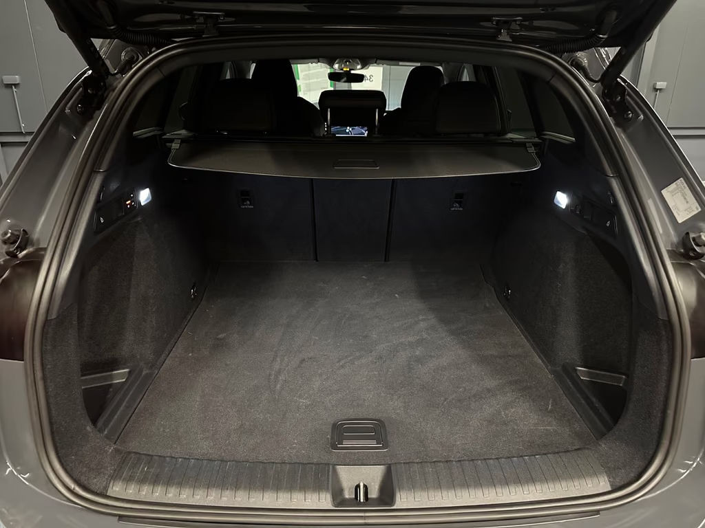 Audi SQ6 e-tron