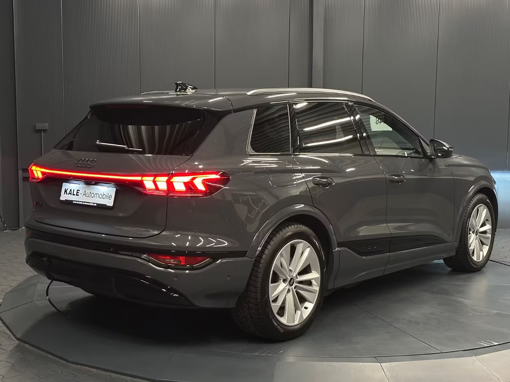 Audi SQ6 e-tron