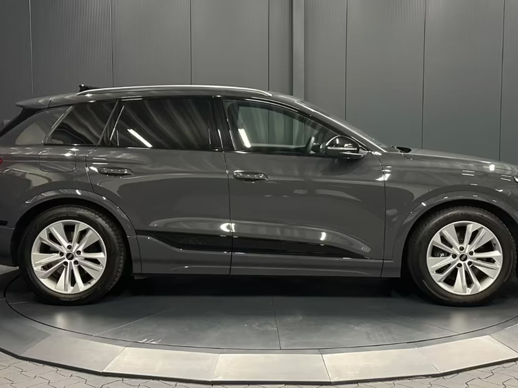Audi SQ6 e-tron