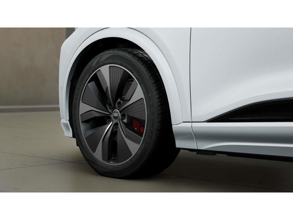 Audi SQ6 e-tron