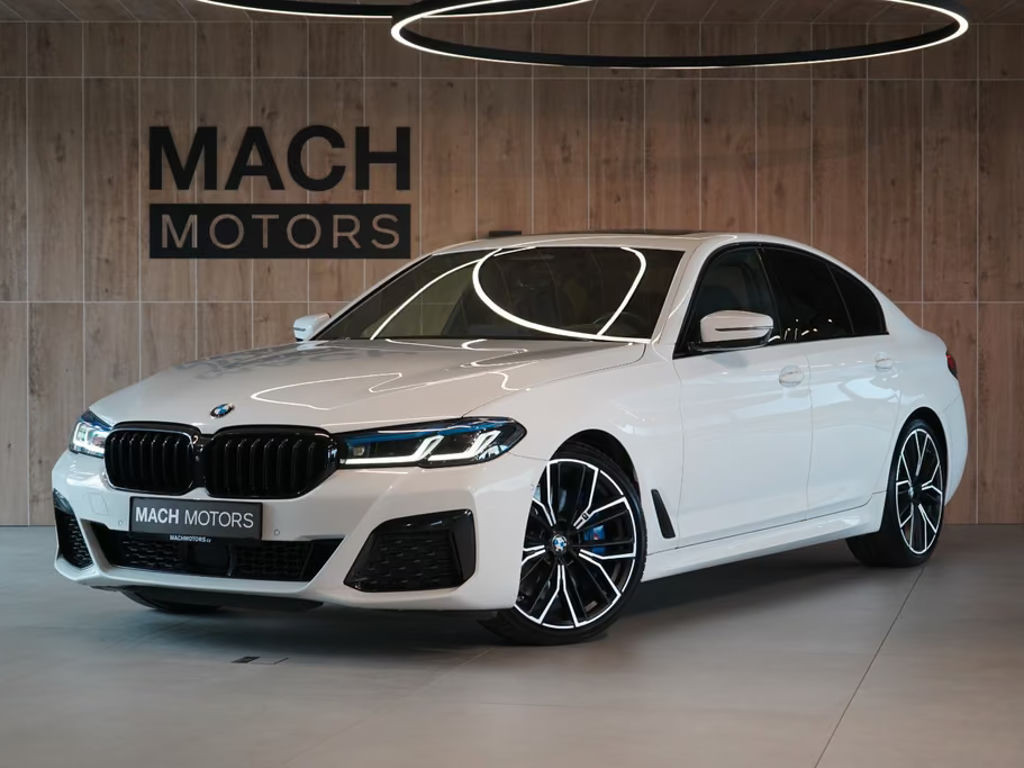 BMW 5 Serie 550 xDrive Sedan 550i