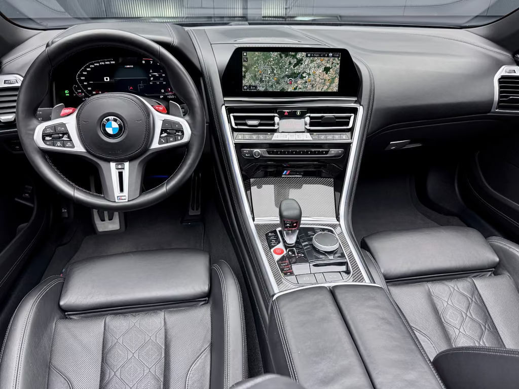 BMW M8