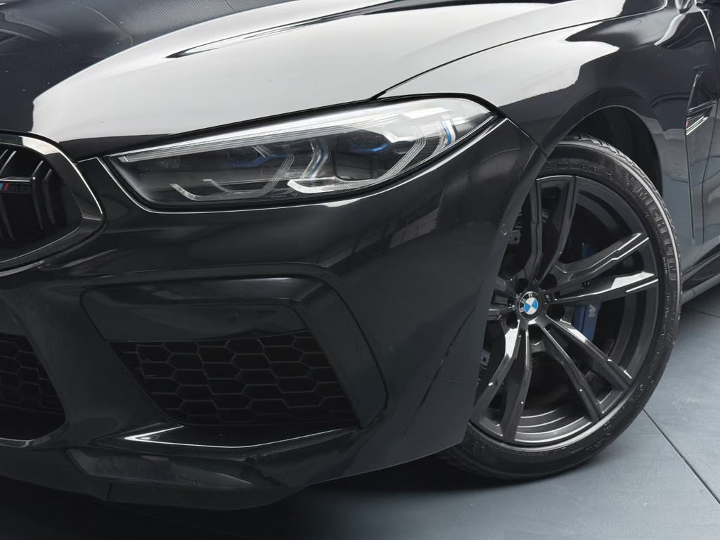 BMW M8