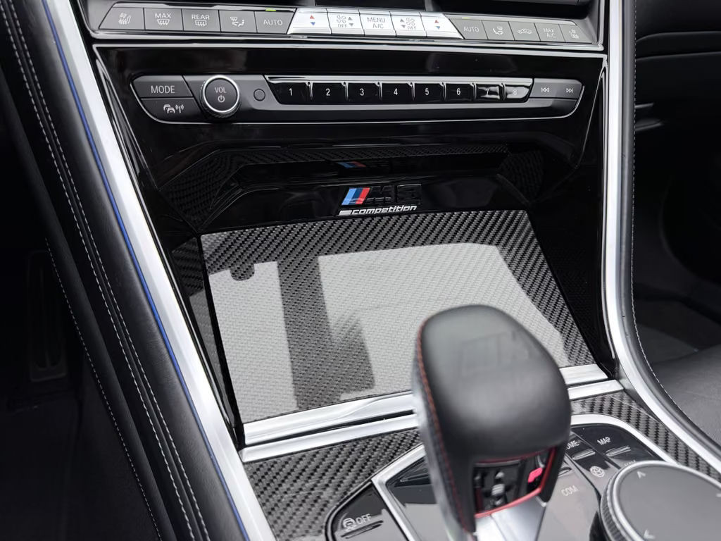 BMW M8