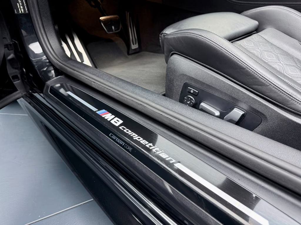 BMW M8