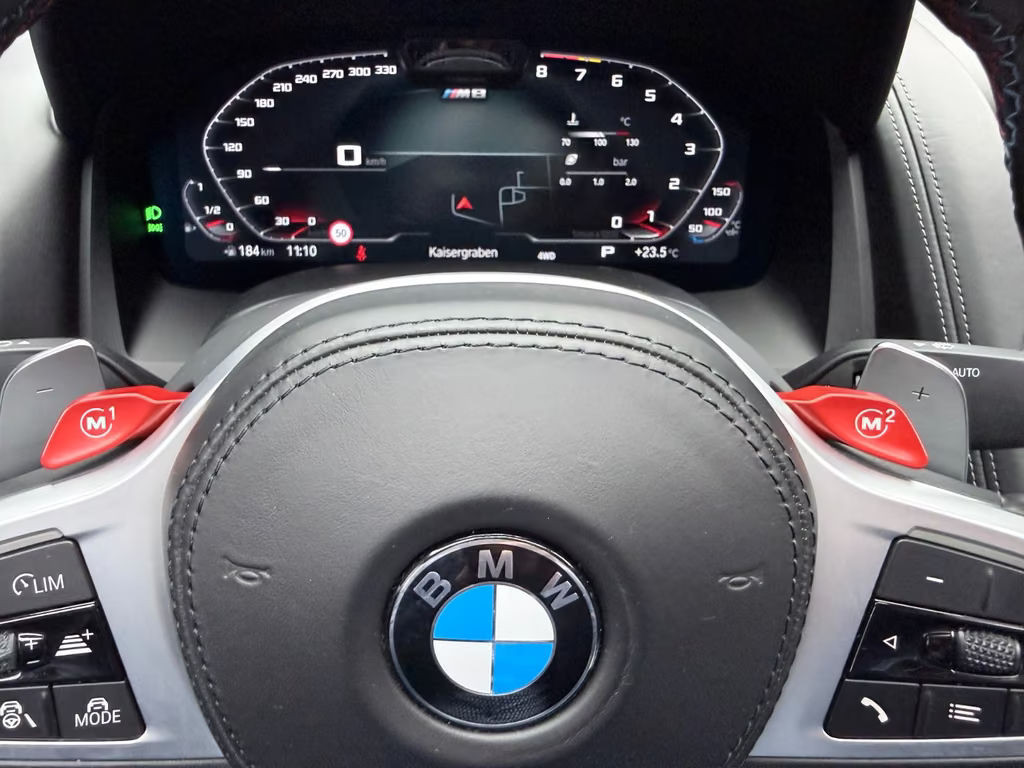 BMW M8