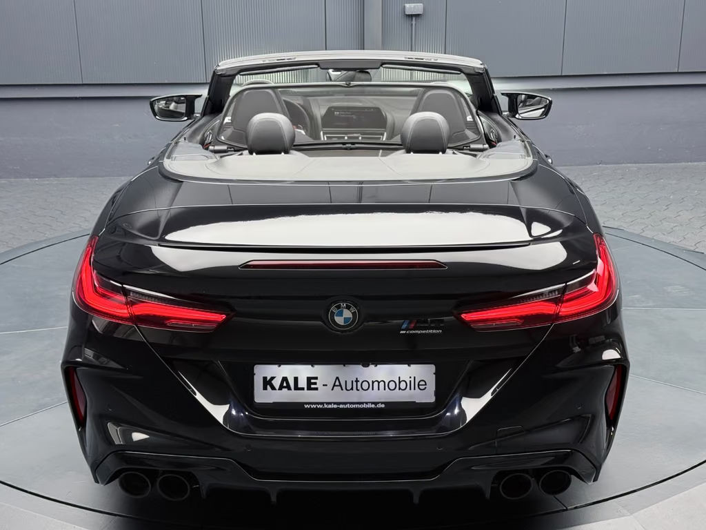 BMW M8