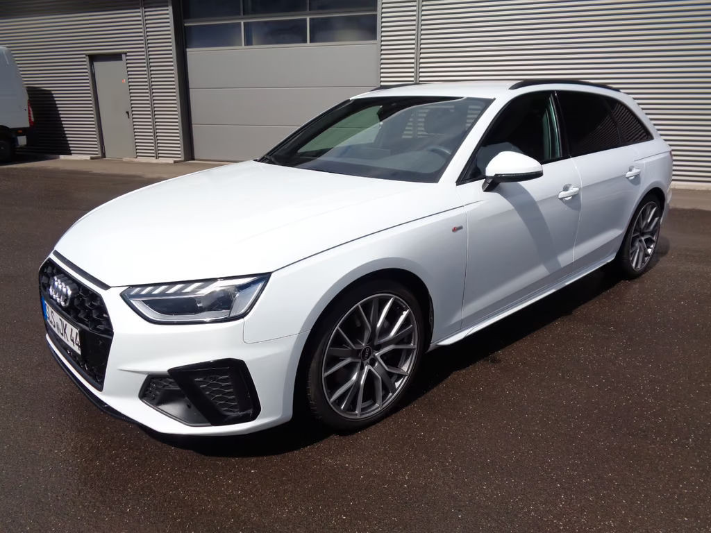 Audi A4 Avant S-Line 40 TDI