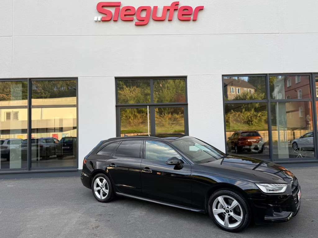 Audi A4 Avant S-Line 40 TFSI