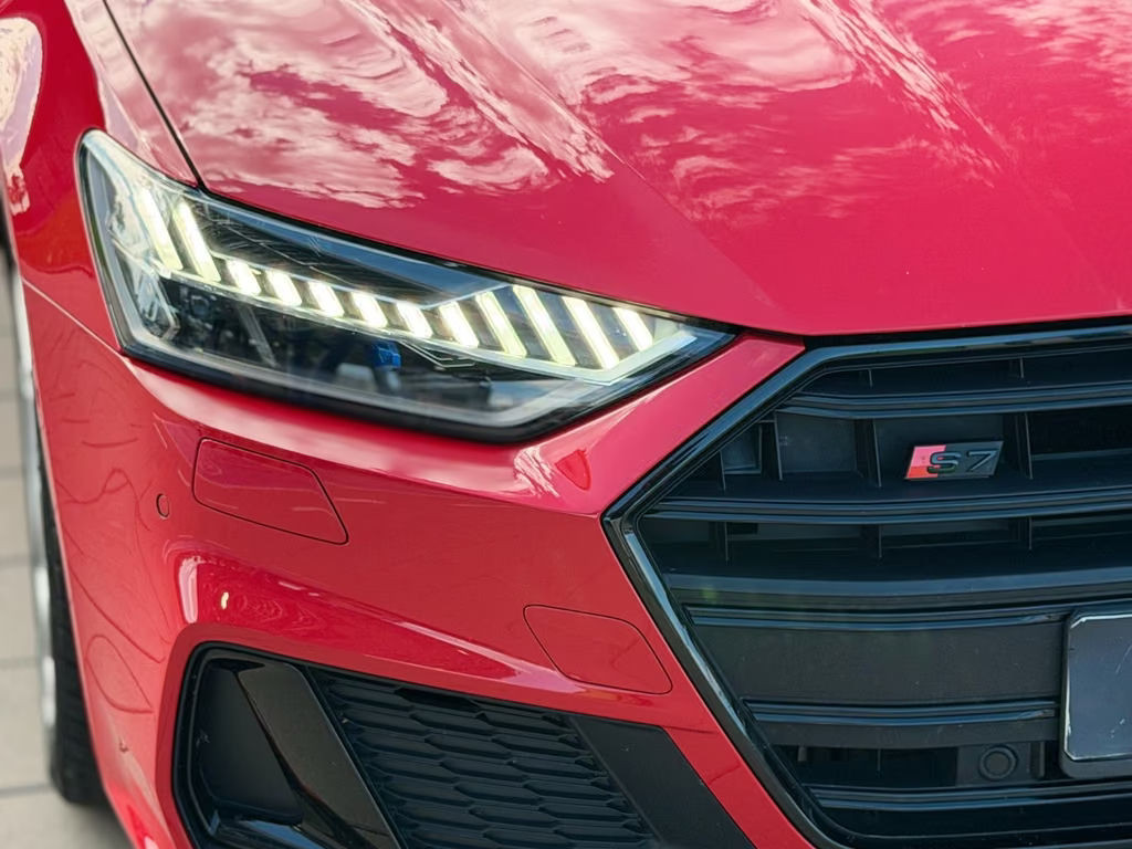 Audi S7