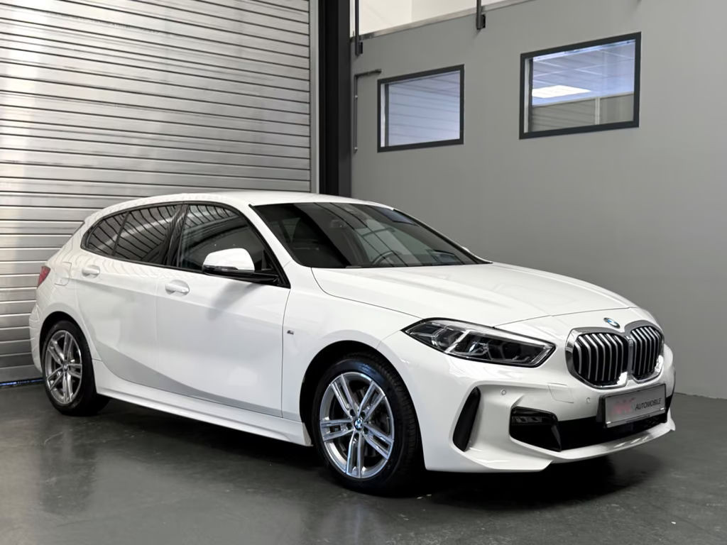 BMW 1 Serie 118 M-Sport Sedan 118i