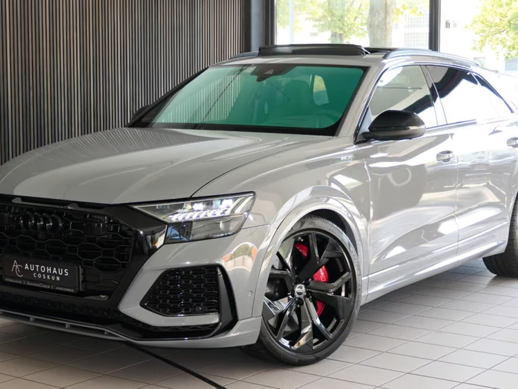 Audi RS Q8