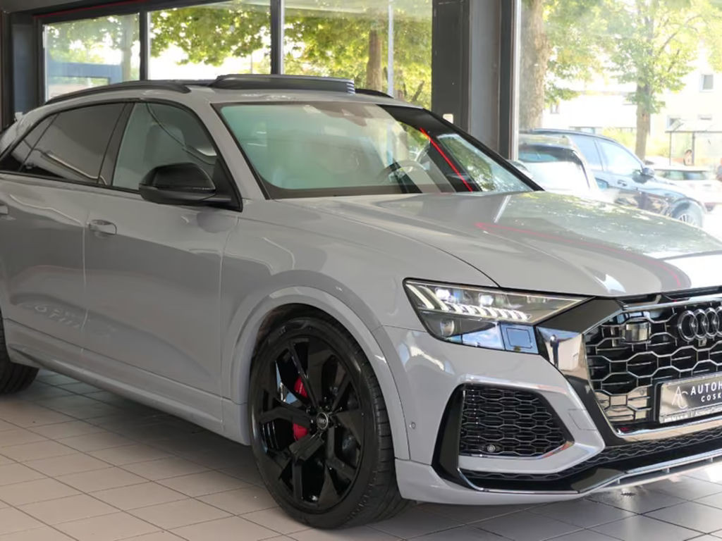 Audi RS Q8