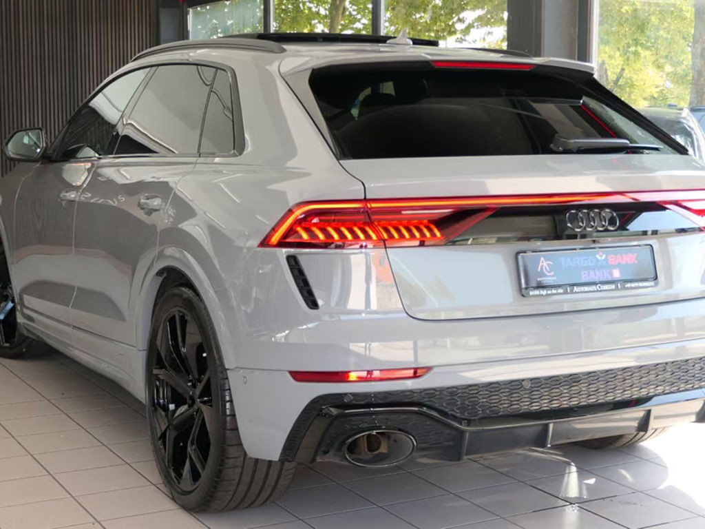Audi RS Q8
