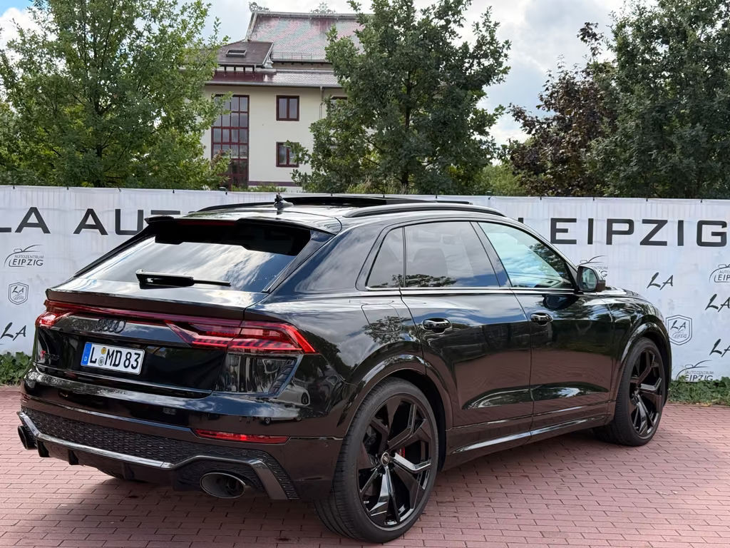 Audi RS Q8