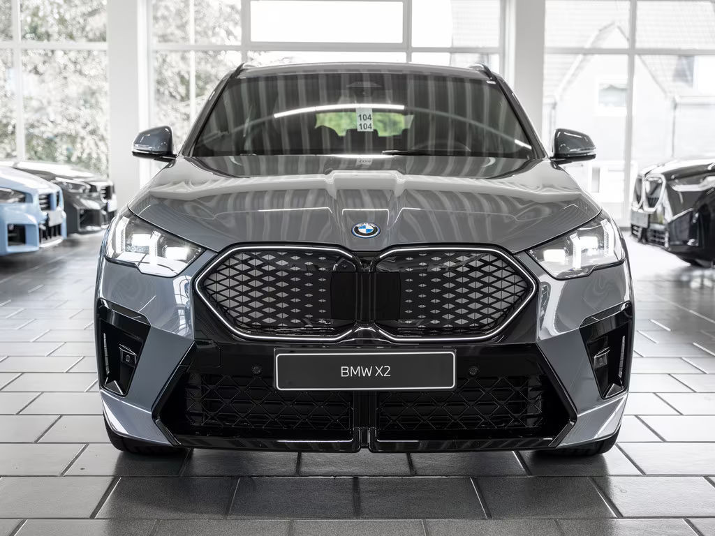 BMW iX2