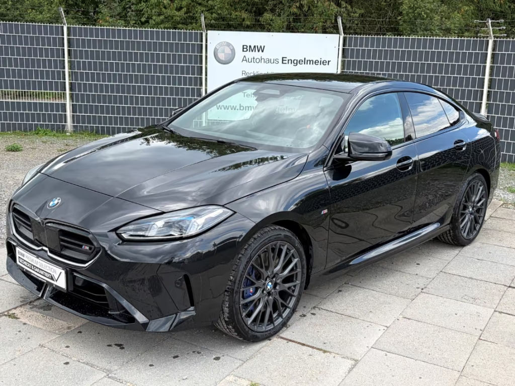 BMW M235 Gran Coupé Sedan