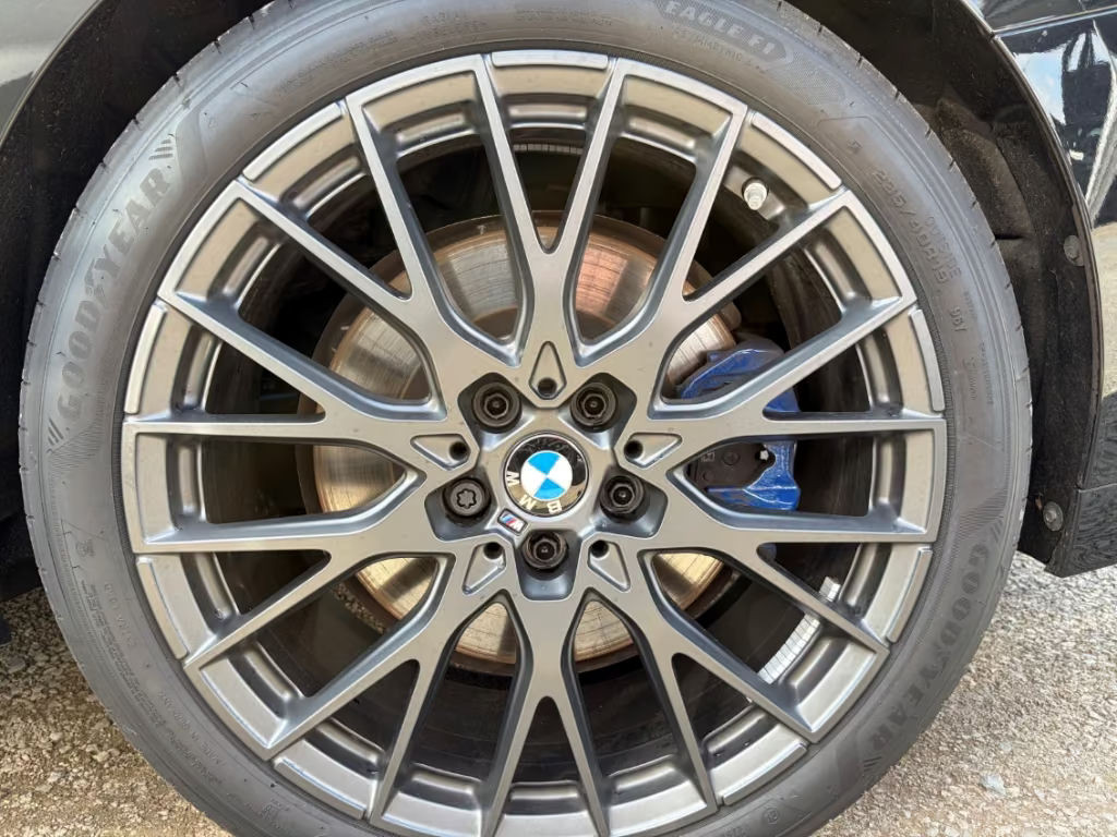 BMW M235
