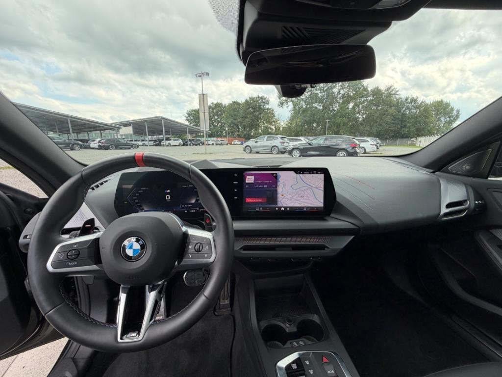 BMW M235