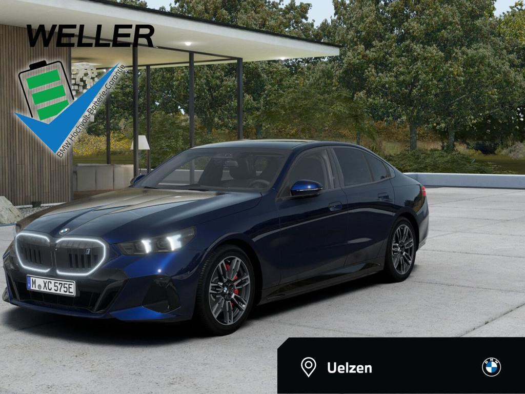 BMW i5 M-Sport Sedan Efficient Dynamics