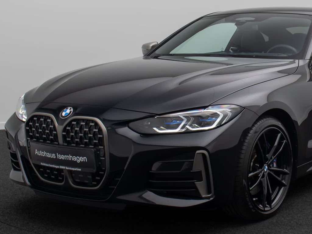 BMW M440