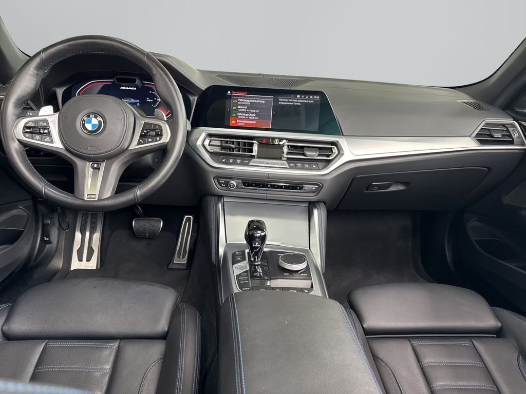 BMW M440