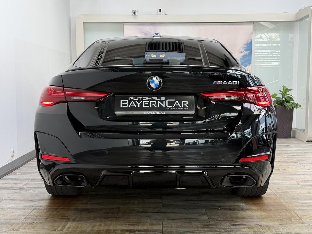 BMW M440 xDrive M440i
