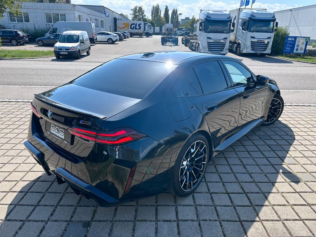 BMW M5