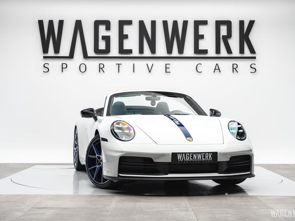 Porsche 911 Turbo 992 Carrera Cabriolet