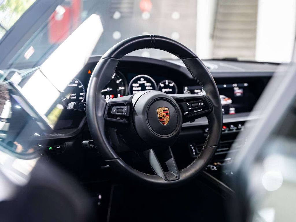Porsche 911