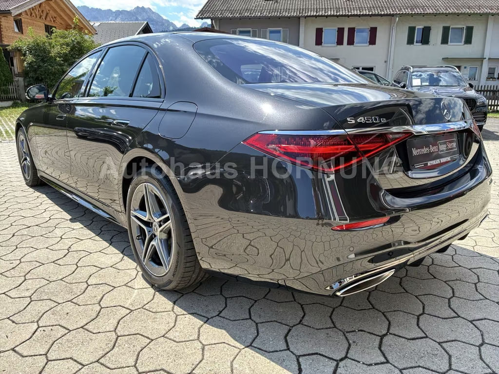 Mercedes-Benz S-Klasse