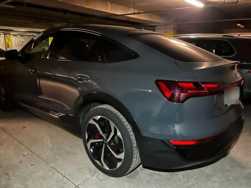 Audi Q8 e-tron