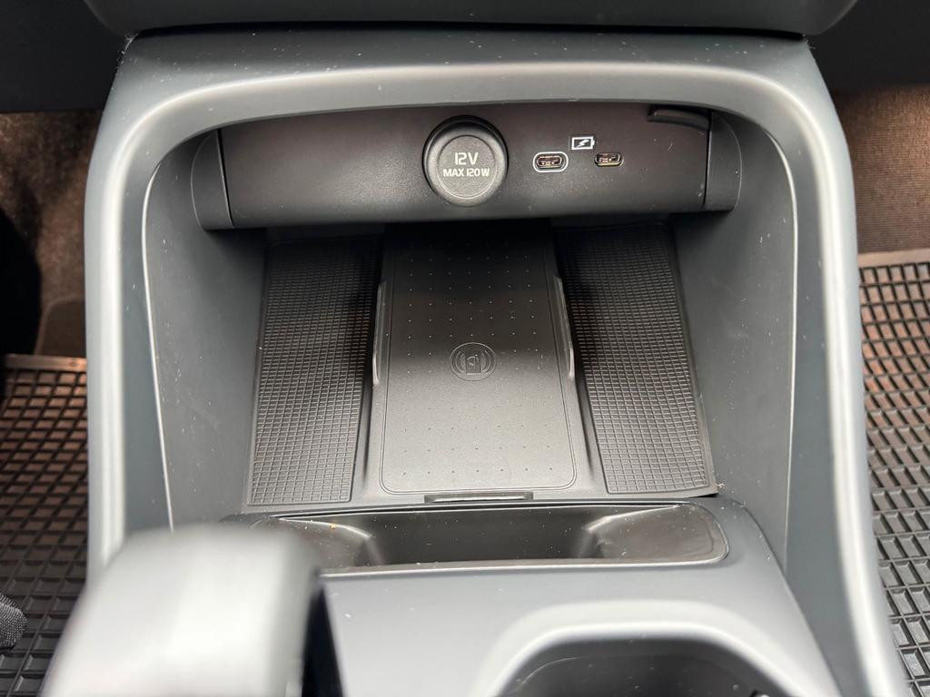 Volvo EX40