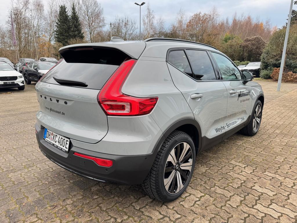 Volvo EX40